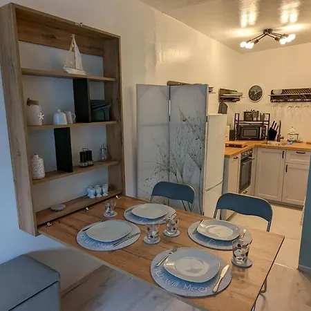 Wald Und 格吕克斯堡